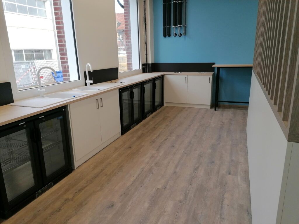 NEWFORMS AMENAGEMENTS Fabricant De Mobilier Sur Mesure En France Img 4