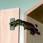NEWFORMS AMENAGEMENTS Fabricant De Mobilier Sur Mesure En France ARMOIRE PORTES BATTANTES – 4