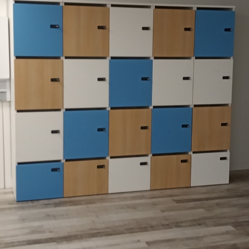 NEWFORMS AMENAGEMENTS Fabricant De Mobilier Sur Mesure En France CASIERS AVEC PORTES – 1