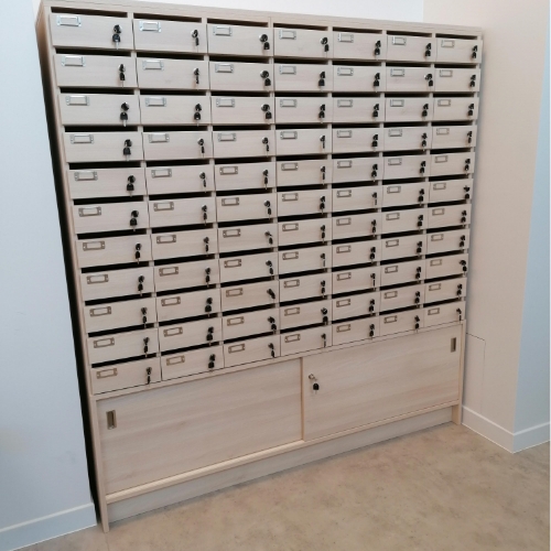 NEWFORMS AMENAGEMENTS Fabricant De Mobilier Sur Mesure En France MEUBLE TRI COURRIER – 3
