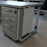 NEWFORMS AMENAGEMENTS Fabricant De Mobilier Sur Mesure En France PHOTO 6 CAISSON MOBILE POIGNEE CARREE